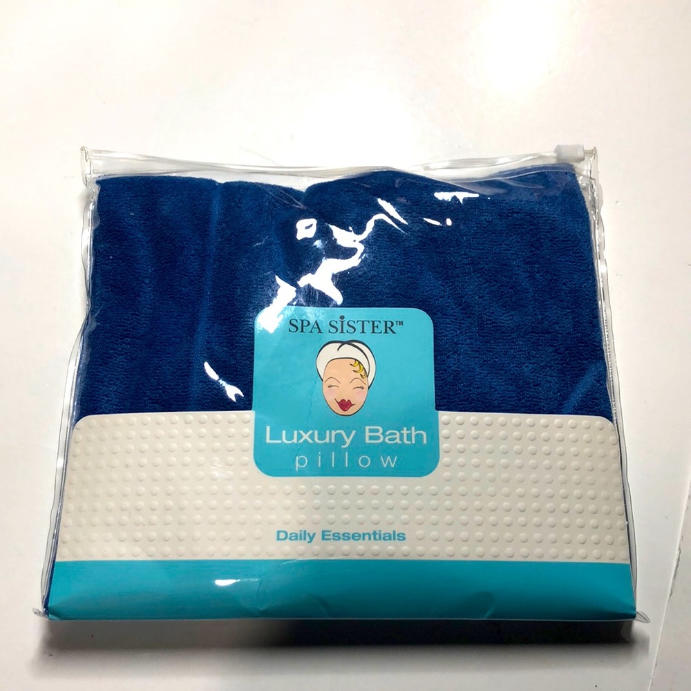 Brand new Spa Sister luxury bath pillow